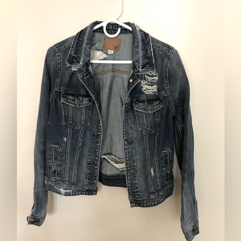 AEO distressed denim jacket